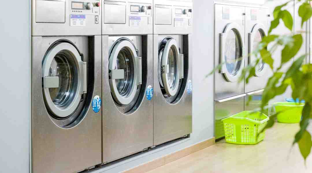 Read more about the article Champion Cleaners’ Eco-Friendly Laundry Practices in Colorado